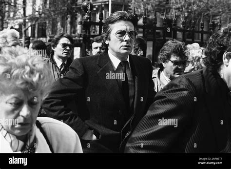 A Grand Rendezvous! The Unexpected Collaboration Between Alain Delon and a Parisian Puppet Theatre